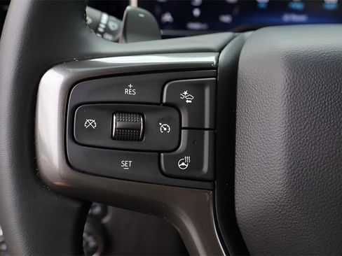 Used 2024 Chevrolet Silverado 1500 High Country image 16