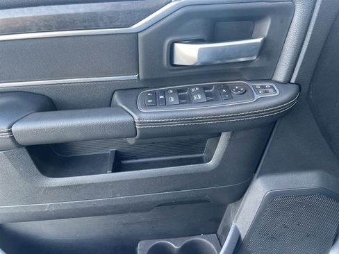 Used 2024 RAM 2500 Big Horn w/ Bed Utility Group image 18