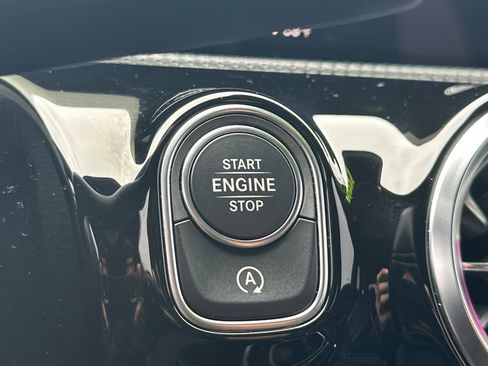 Certified 2023 Mercedes-Benz CLA 35 AMG 4MATIC image 21