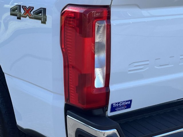 Used 2025 Ford F250 XLT AWD/4WD image 6