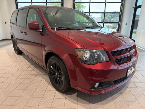 Used 2020 Dodge Grand Caravan GT FWD image 7