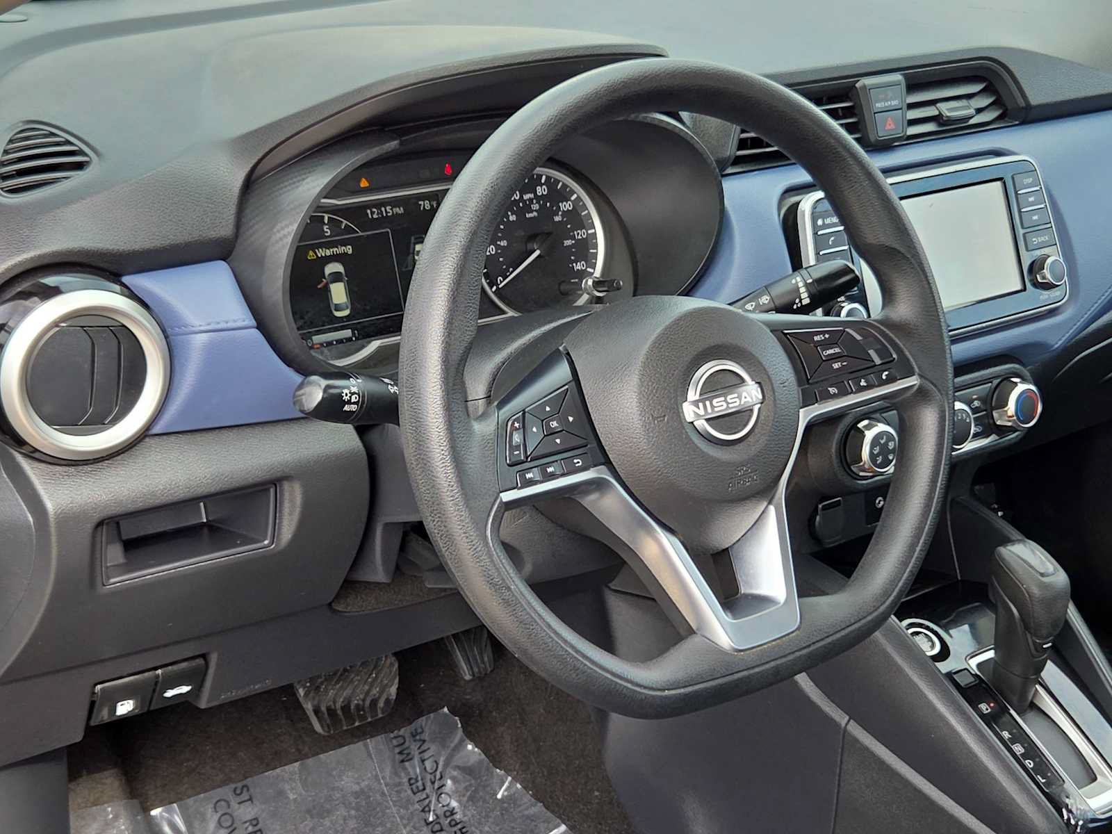 Used 2024 Nissan Versa SV FWD image 9