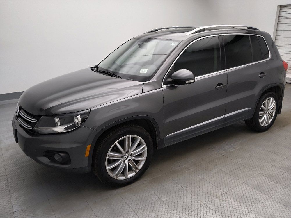 Used 2015 Volkswagen Tiguan SEL FWD image 2