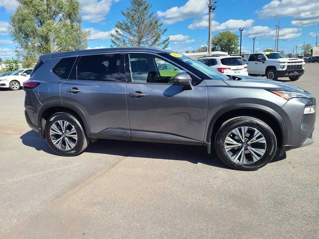 Used 2021 Nissan Rogue SV AWD/4WD image 5