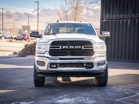 Used 2021 RAM 2500 Big Horn AWD/4WD image 2