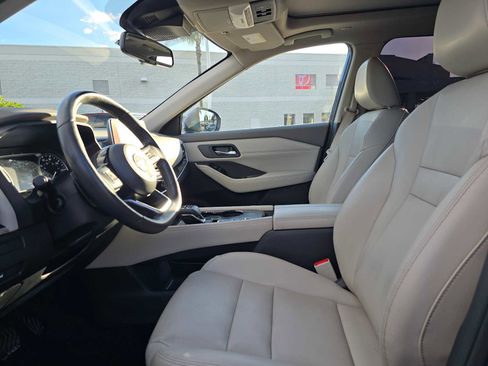 Used 2022 Nissan Rogue SL image 21