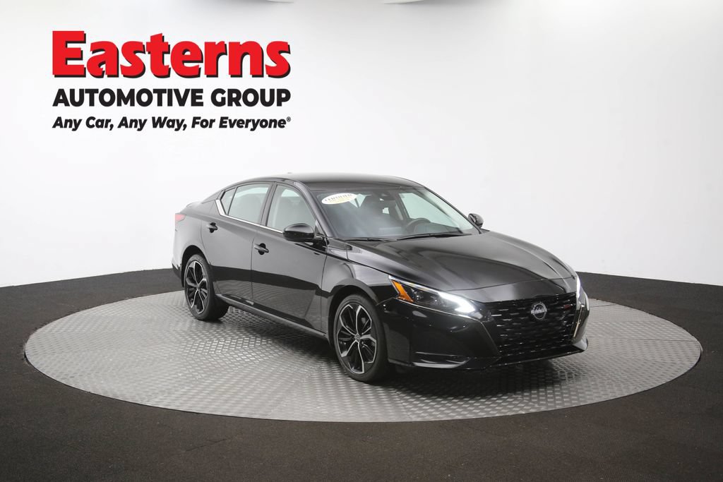 Used 2023 Nissan Altima 2.5 SR AWD/4WD image 55