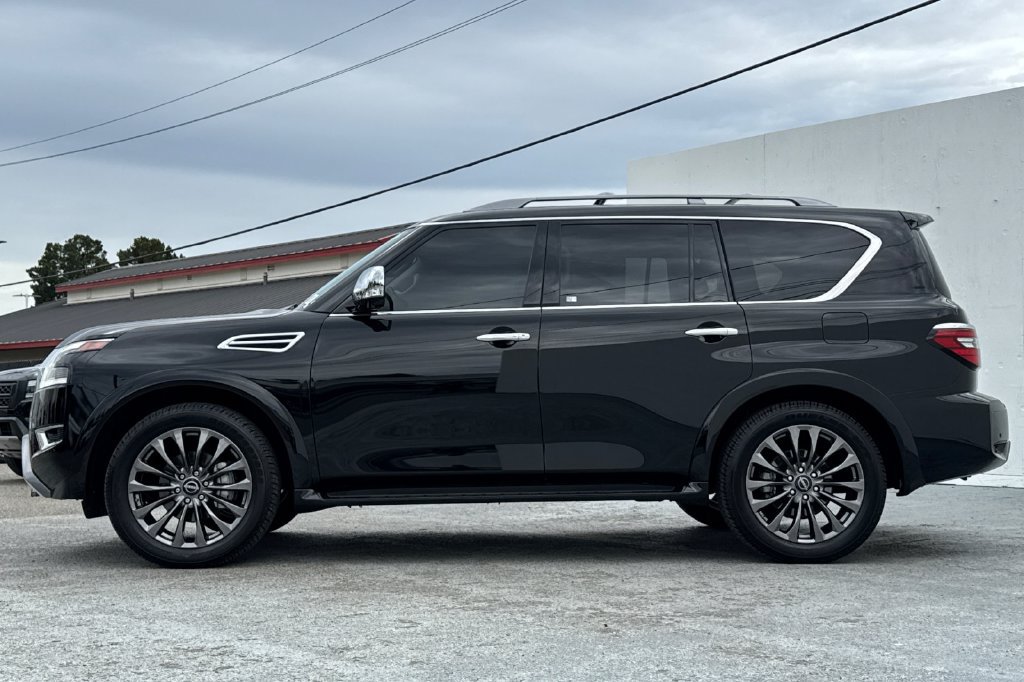 Used 2024 Nissan Armada Platinum w/ Captain's Chairs Package AWD/4WD image 6