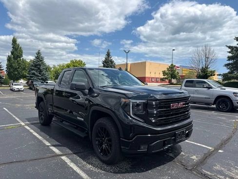 Used 2026 GMC Sierra 1500 Elevation AWD/4WD image 8