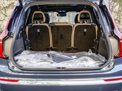 New 2026 Volvo XC90 B5 Plus w/ Protection Package image 28