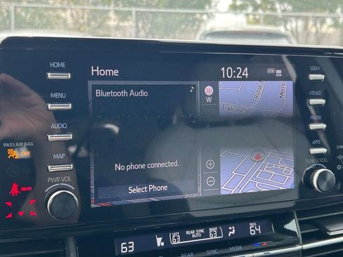 Certified 2022 Toyota Sienna XSE image 36