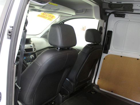 Used 2020 Ford Transit Connect XL FWD image 19