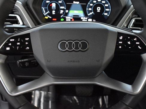Used 2025 Audi Q4 e-tron Prestige w/ Black Optic Package AWD/4WD image 21
