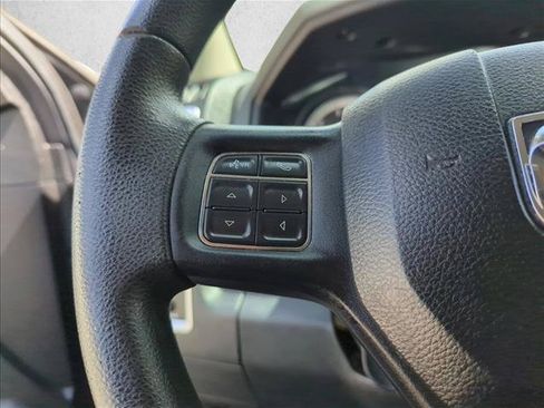 Used 2016 RAM 1500 Classic SLT RWD image 18