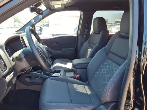 New 2026 Nissan Frontier SV w/ Tow Package AWD/4WD image 12