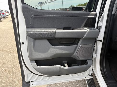 Used 2021 Ford F150 XLT w/ Equipment Group 302A High AWD/4WD image 16