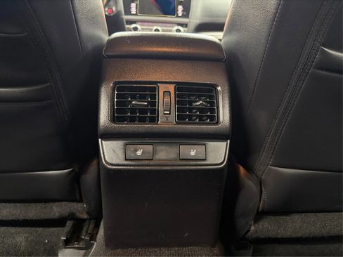 Used 2015 Subaru Outback 2.5i Limited AWD/4WD image 28