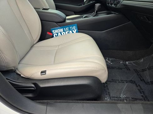 Used 2023 Honda Accord EX image 45