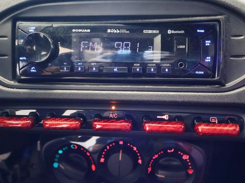 Used 2017 Alfa Romeo 4C Coupe image 25