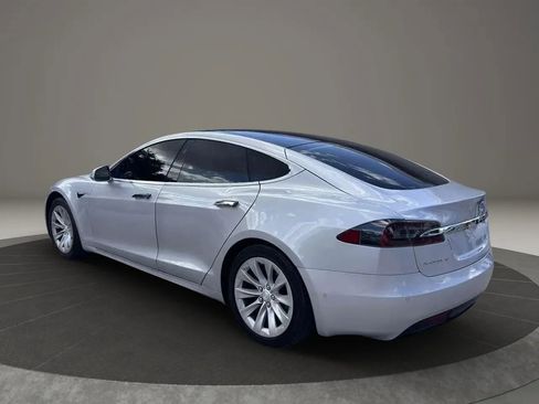Used 2018 Tesla Model S 100D AWD/4WD image 3