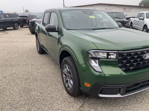 Used 2025 Ford Maverick XLT w/ XLT Luxury Package FWD image 15