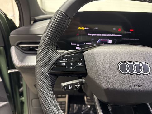 Used 2025 Audi SQ5 Premium Plus image 30