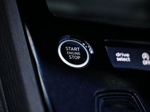 Certified 2025 Audi A5 2.0T Premium Plus image 40