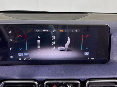 New 2026 Nissan Sentra SL w/ Floor Mat Package FWD image 14