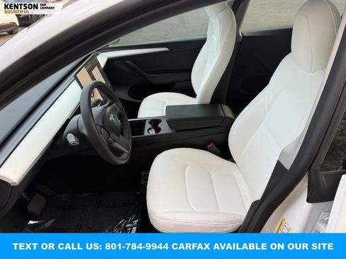 Used 2022 Tesla Model Y Long Range image 26