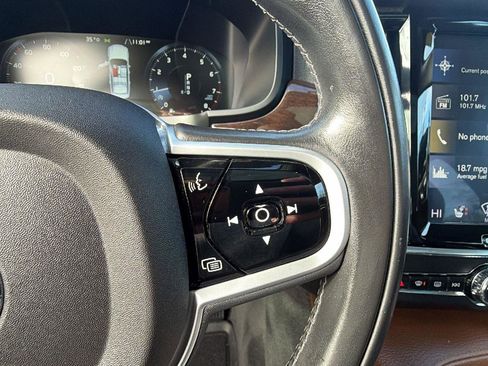 Used 2019 Volvo S90 T6 Momentum w/ Advanced Package image 15