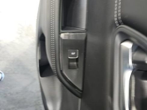 Certified 2025 Nissan Rogue SL w/ SL Premium Package AWD/4WD image 22