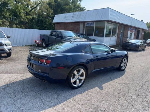 Used 2010 Chevrolet Camaro LT w/ RS Package RWD image 6