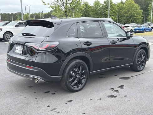 Used 2025 Honda HR-V Sport image 25
