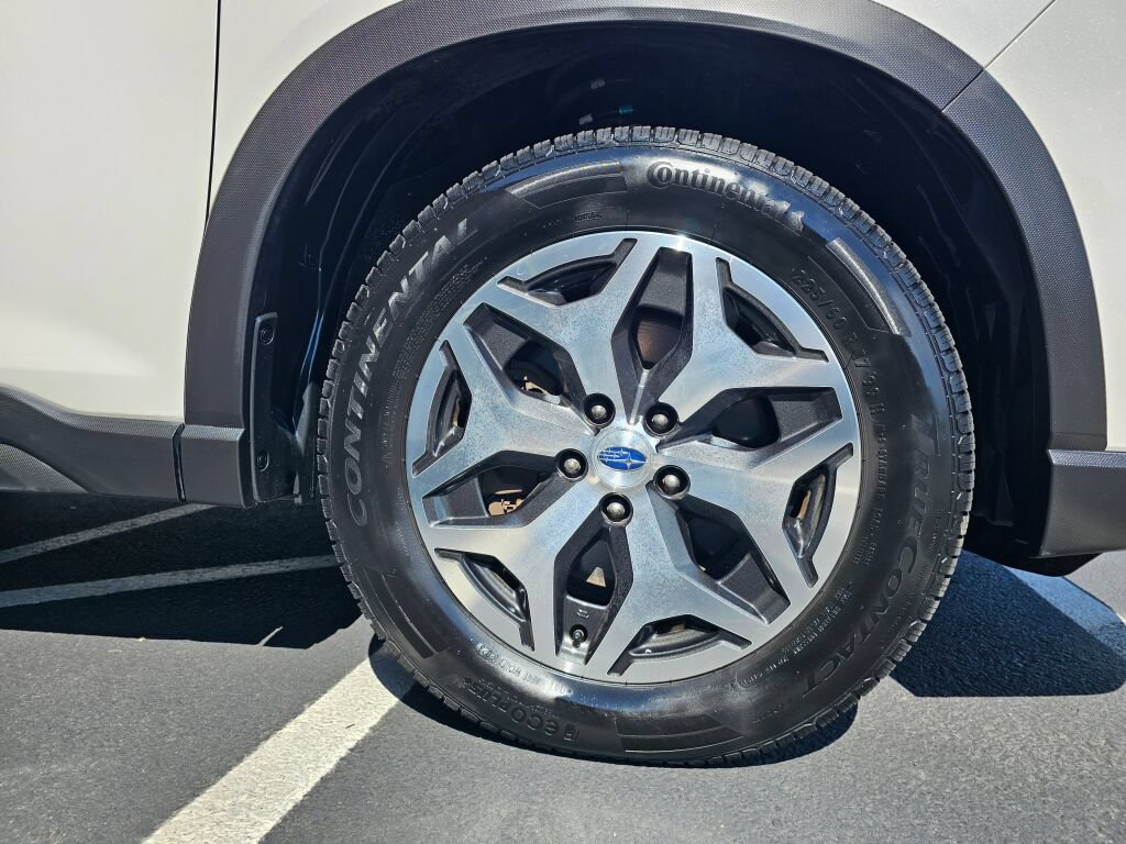 Used 2021 Subaru Forester Premium AWD/4WD image 9
