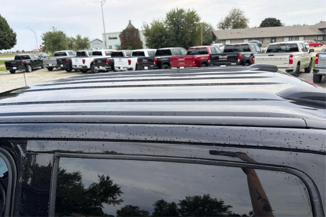 Used 2022 Ford F250 Lariat w/ Black Appearance Package AWD/4WD image 11