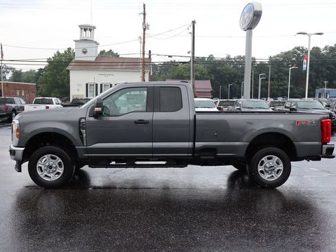 New 2026 Ford F350 XLT w/ FX4 Off-Road Package AWD/4WD image 14