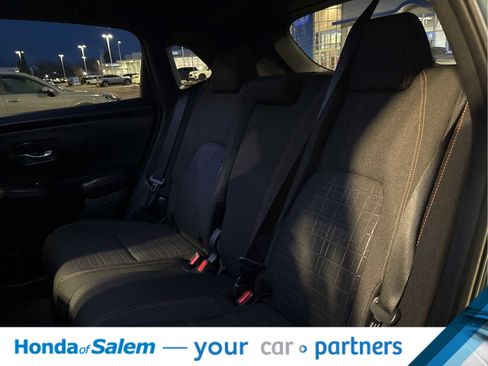 Used 2024 Honda HR-V Sport image 15