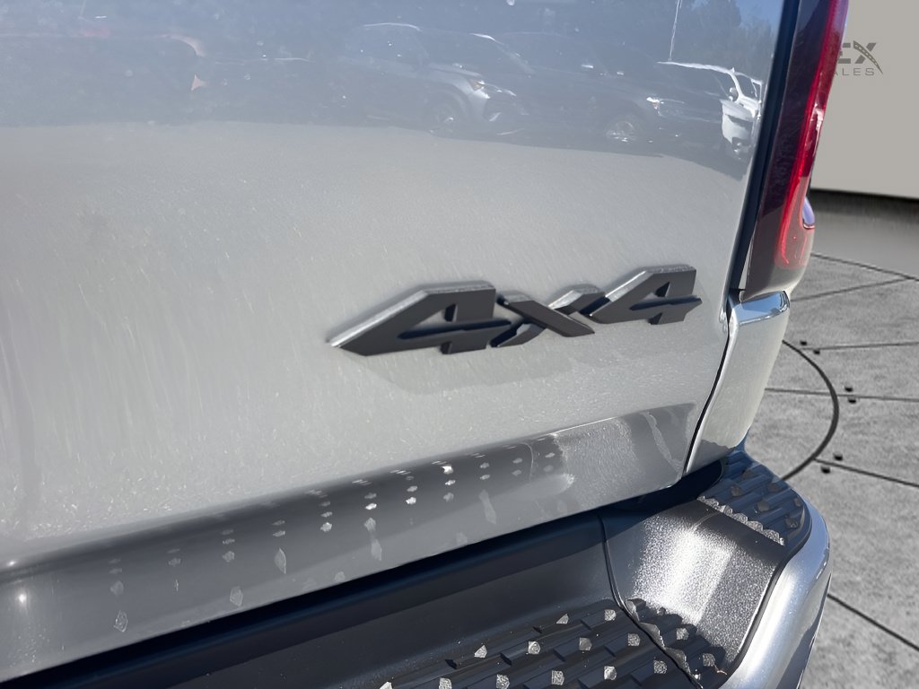 Used 2025 RAM 1500 Big Horn AWD/4WD image 30