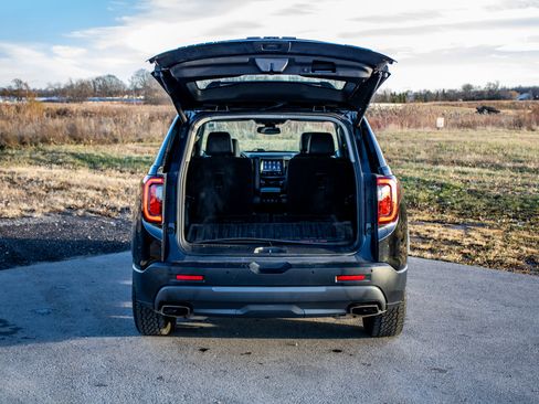 Used 2020 GMC Acadia AT4 image 8