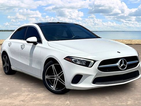 Used 2022 Mercedes-Benz A 220 w/ Premium Package Lite image 3