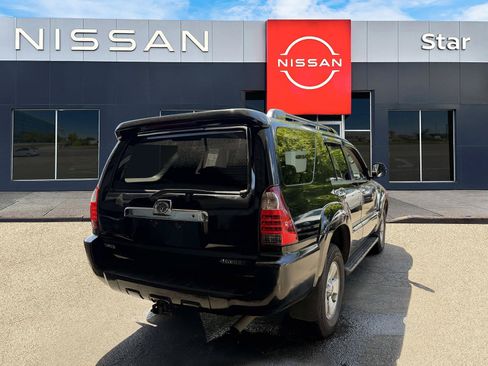 Used 2007 Toyota 4Runner SR5 AWD/4WD image 6