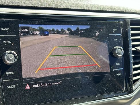 Used 2019 Volkswagen Atlas SEL image 17