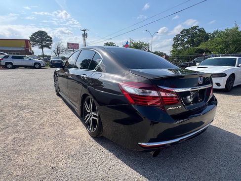 Used 2016 Honda Accord Sport image 6
