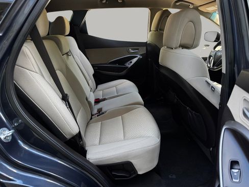 Used 2017 Hyundai Santa Fe Sport w/ Cargo Package image 18