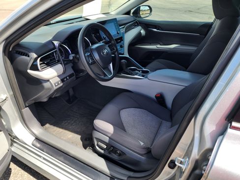 Used 2023 Toyota Camry LE image 14