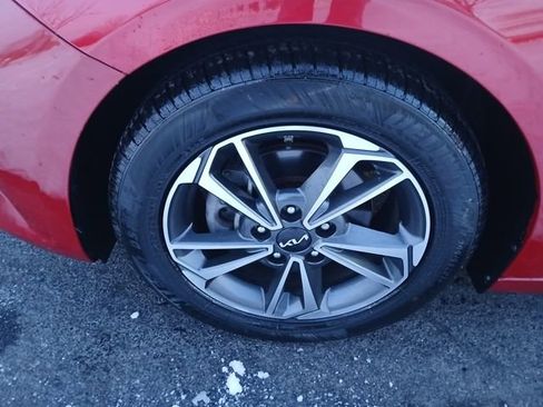 Certified 2022 Kia Forte LXS image 43