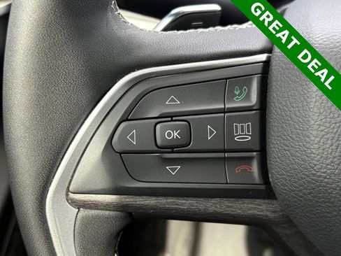 Used 2025 Jeep Grand Cherokee Limited w/ Luxury Tech Group II image 17