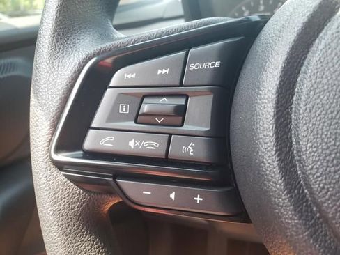 Used 2024 Subaru Crosstrek 2.0i Premium image 17