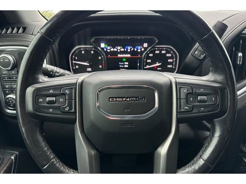 Used 2021 GMC Sierra 3500 Denali w/ Denali Ultimate Package image 24