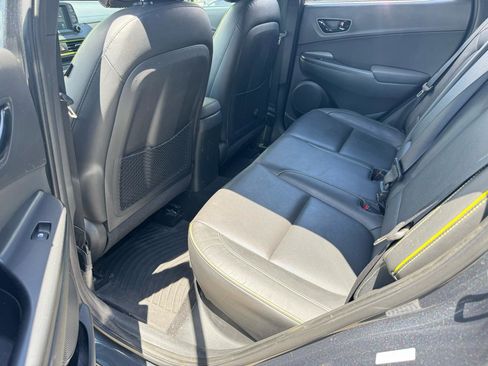 Used 2019 Hyundai Kona Limited image 14